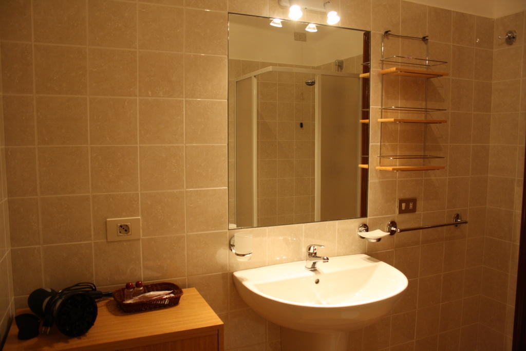 La Casa Del Nonno Bed & Breakfast Alberobello Bilik gambar