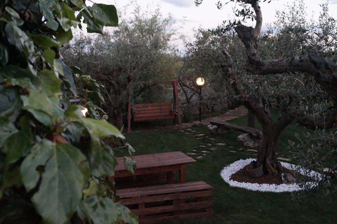 La Casa Del Nonno Bed & Breakfast Alberobello Luaran gambar